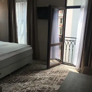 Dali Hotel