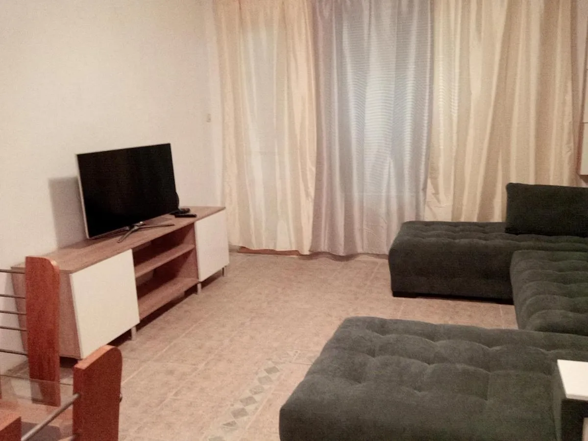 Просторен И Добре Обзаведен Апартамент Oborishte 39 Str Apartment Plovdiv