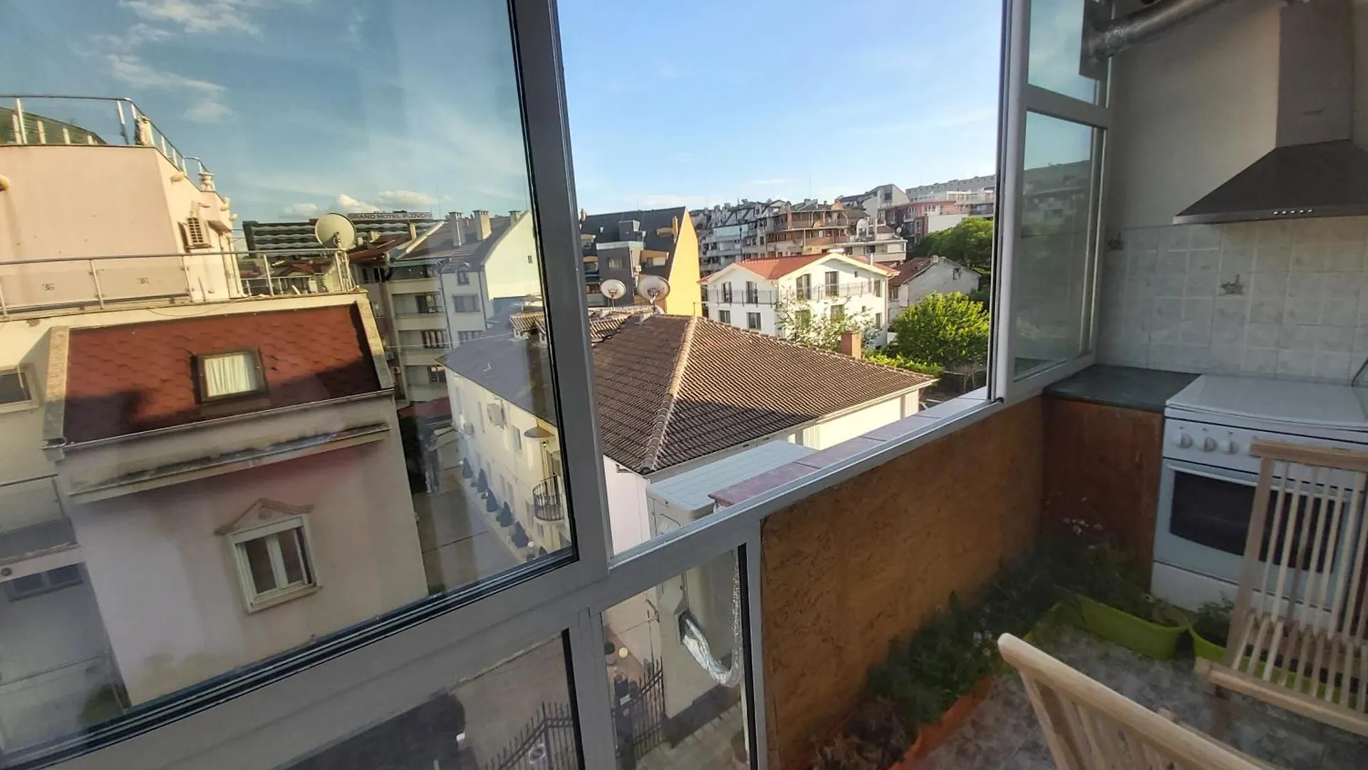 Просторен И Добре Обзаведен Апартамент Oborishte 39 Str Apartment Plovdiv
